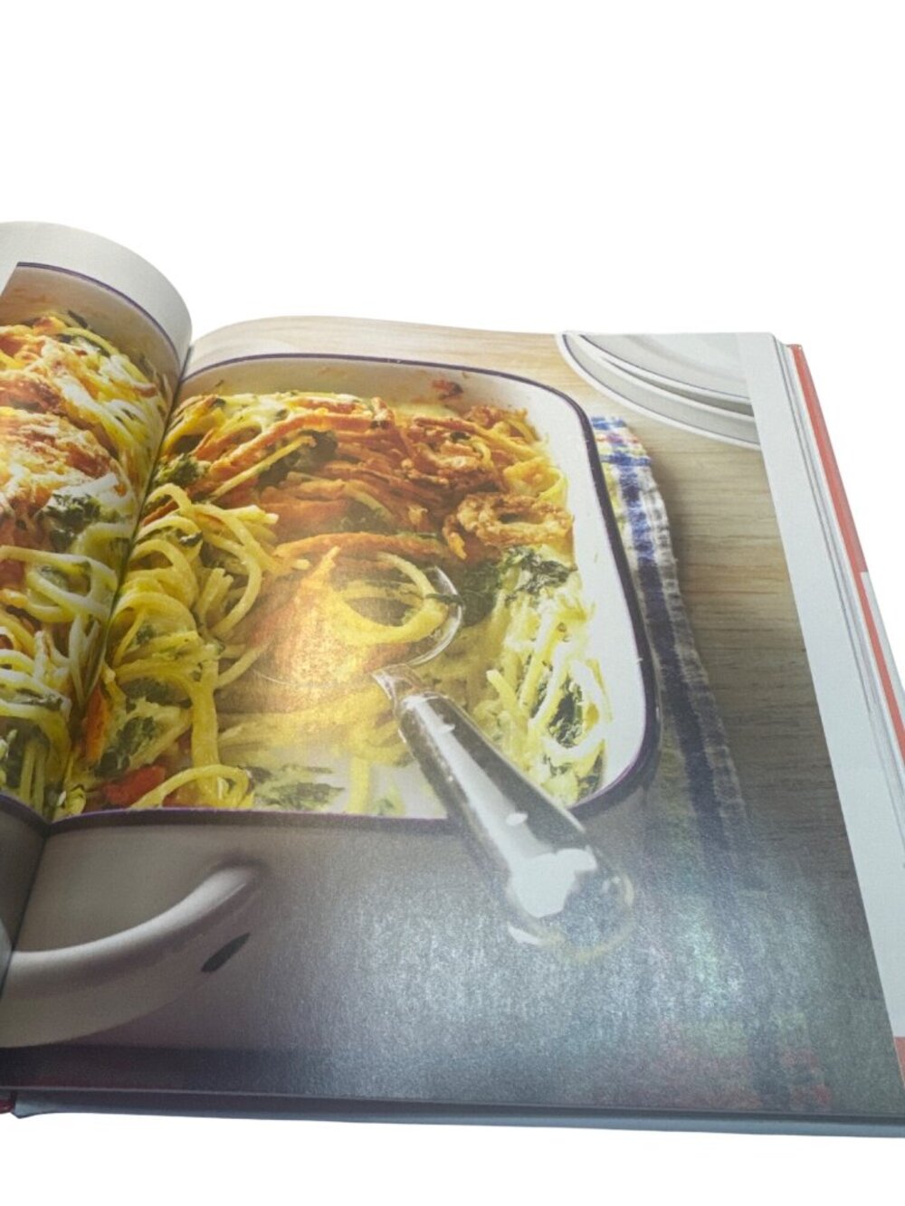 Taste Of Home Make It Take It Cookbook Crpwd Pleasing Potluck Recipes - Picture 5 of 7